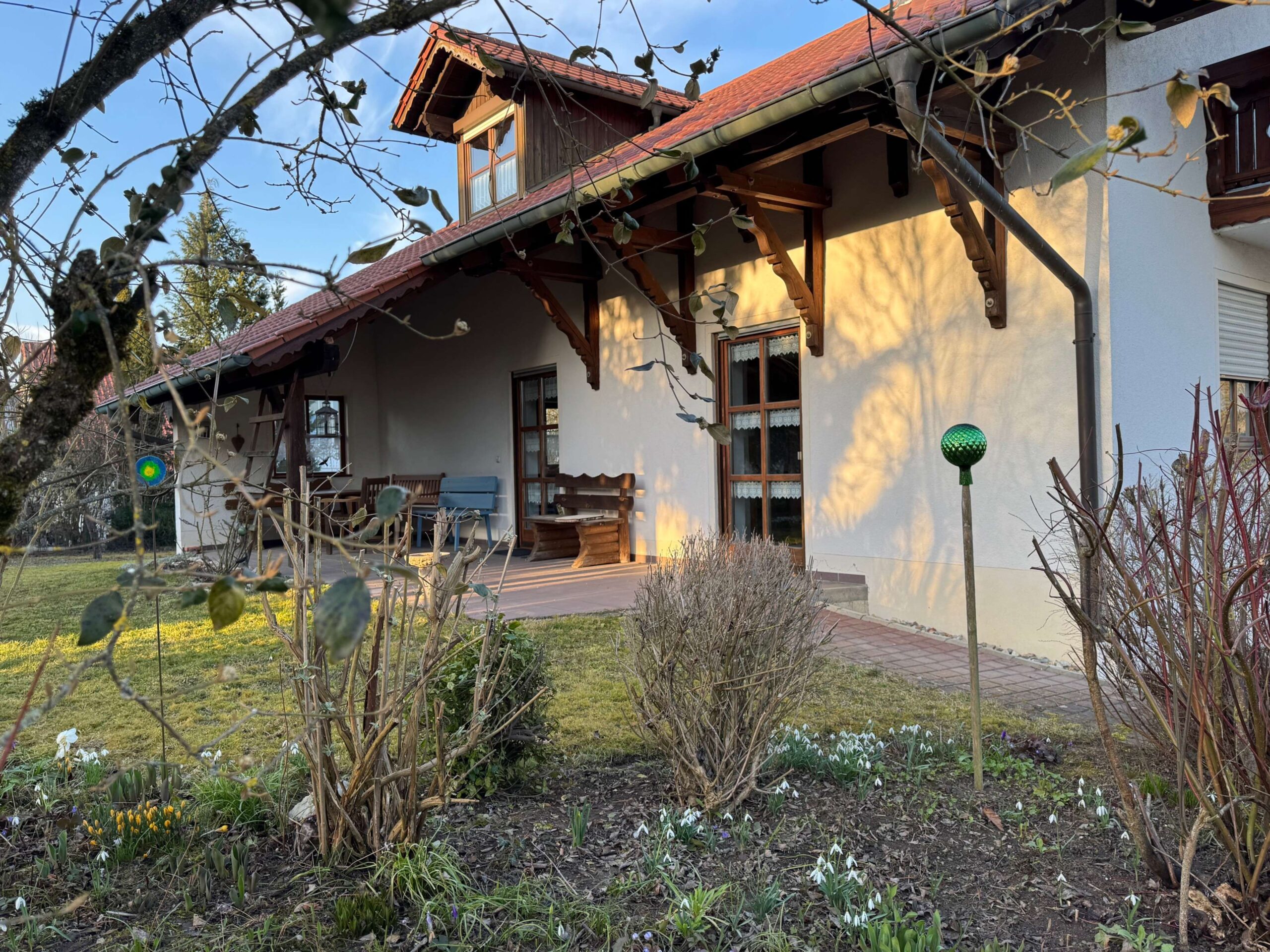Freisitz u. Terrasse